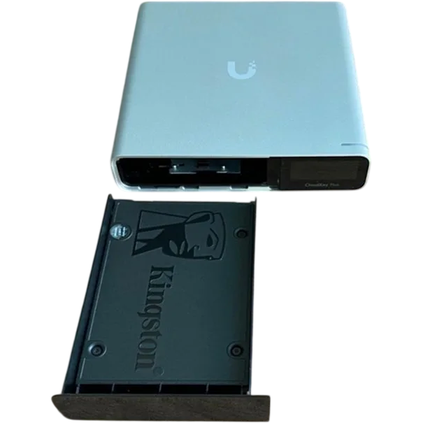 Controller Ubiquiti UniFi Cloud Key Gen2 Plus SSD - UCK-G2-SSD - Foto 6