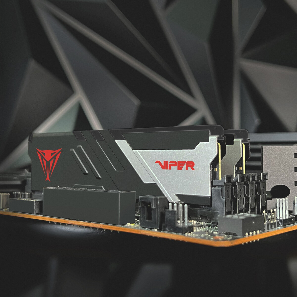 Arbeitsspeicher 16GB DDR5 6000MHz Patriot Viper Venom (PVV516G60C30) - Foto 5